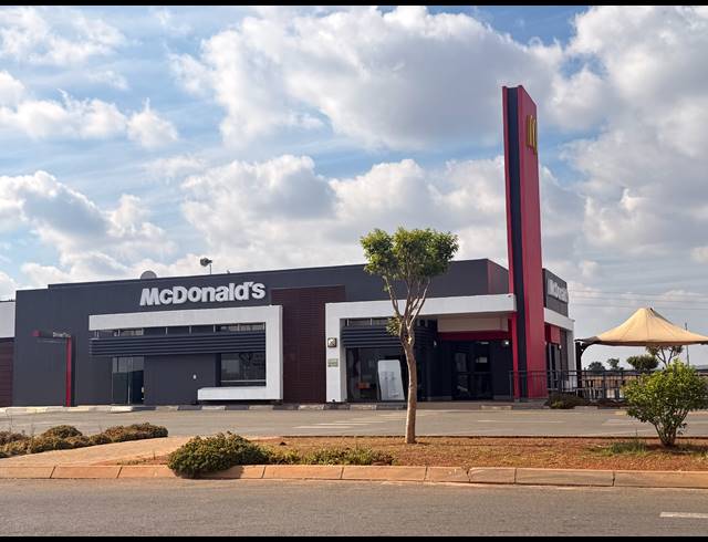 25,103M² RETAIL FOR SALE IN KHUTSONG